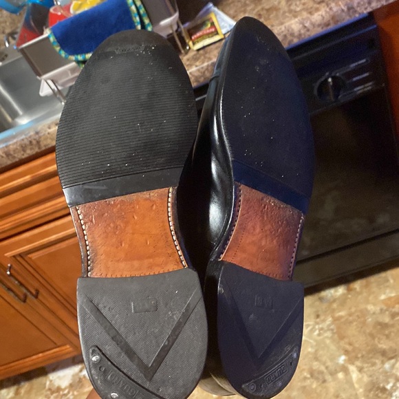 Sharp All Black Dress Shoe by Allen Edmonds - Picture 4 of 4